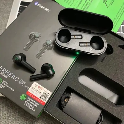 Consumer electronics on sale through the catalogue: Razer Hammerhead True Wireless Earbuds